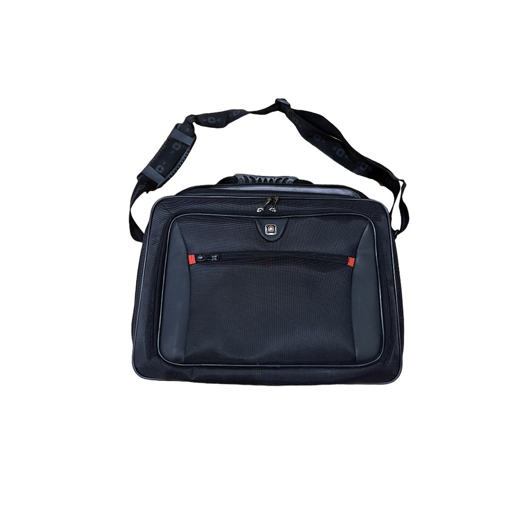SwissGear crossbody laptop case, black, dimensions: 16.50” L x 4” D x 12” H